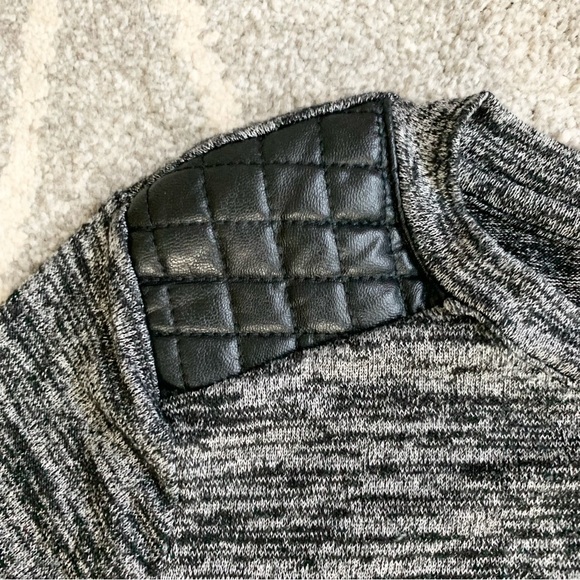 Forever 21 Black Gray Lightweight Sweater w/ Faux Leather Quilted Shoulder Patch - Picture 2 of 3